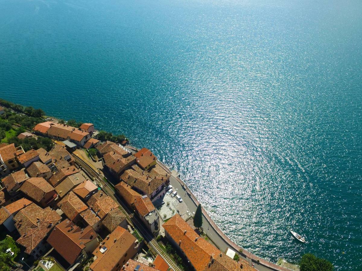 Casa Vacanze Dalia Marone Bagian luar foto